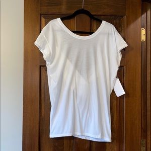 Relaxed fit White top